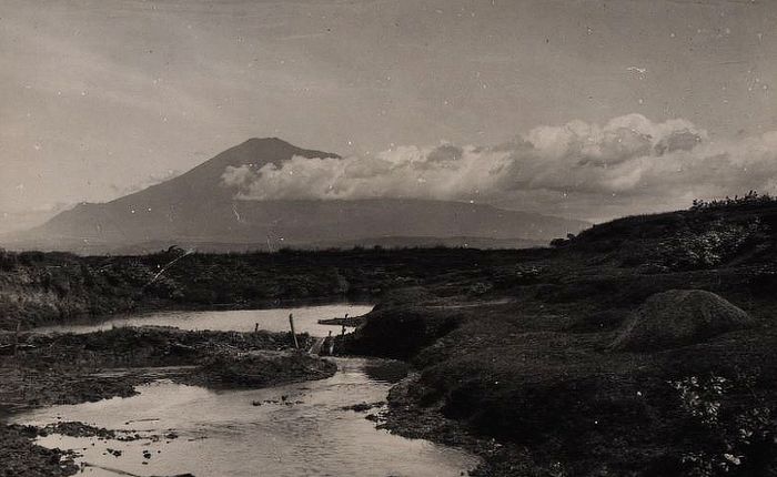 Potret Gunung Ciremai dari Cirebon.
