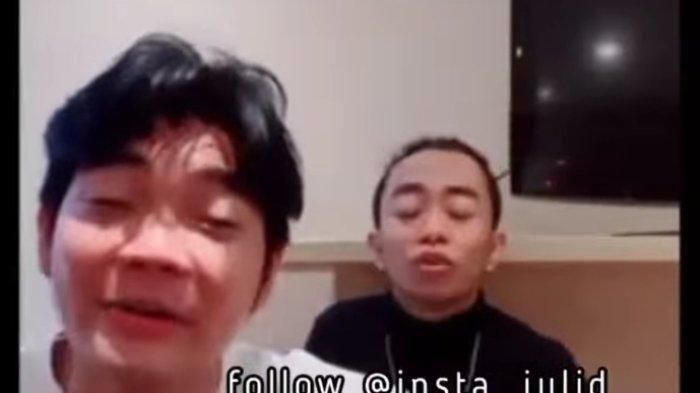 Tri Suaka dan Zinidin Zidan saat cover lagu Kangen Band.
