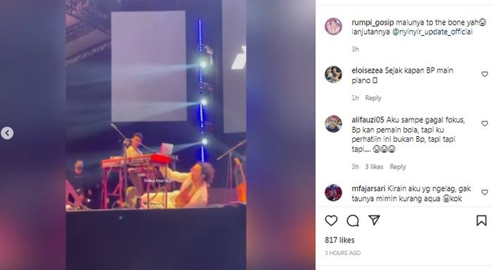 Pamungkas jatuh di panggung