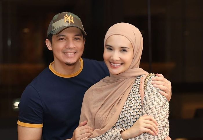  Zaskia Sungkar dan Irwansyah 