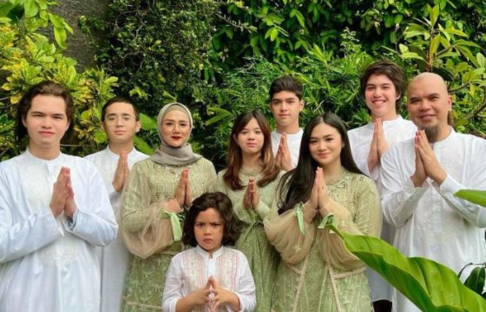 Keluarga Mulan Jameela dan Ahmad Dhani