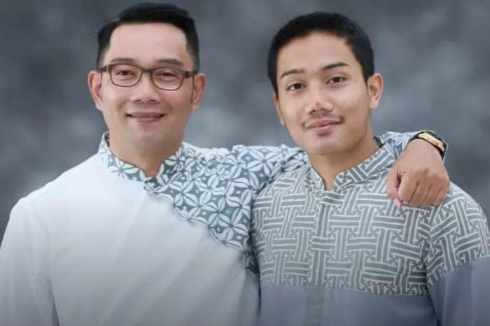 Gubernur Jawa Barat Ridwan Kamil dan putranya, Eril
