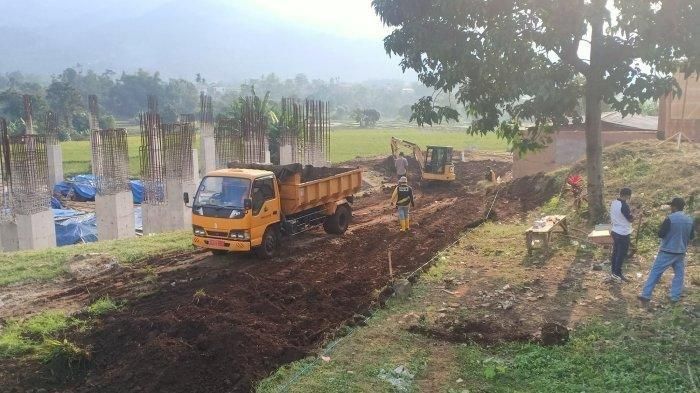 Lokasi pemakaman Eril yang berada di Cimaung, Bandung, Jawa Barat masih dipersiapkan.