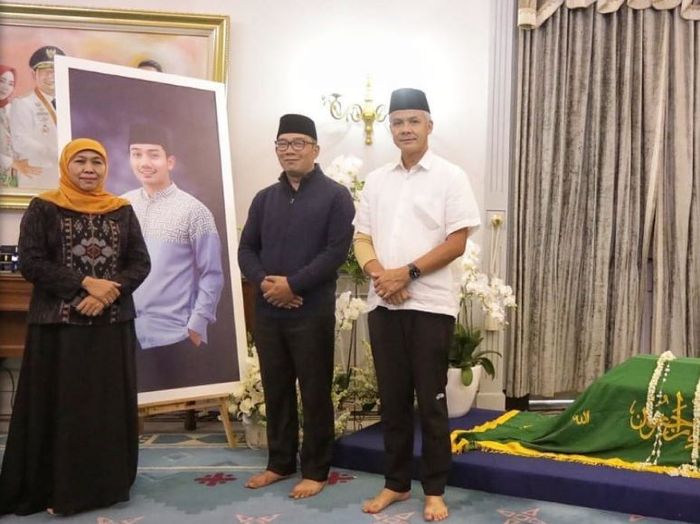 Ganjar Pranowo bersama Keluarga Ridwan Kamil
