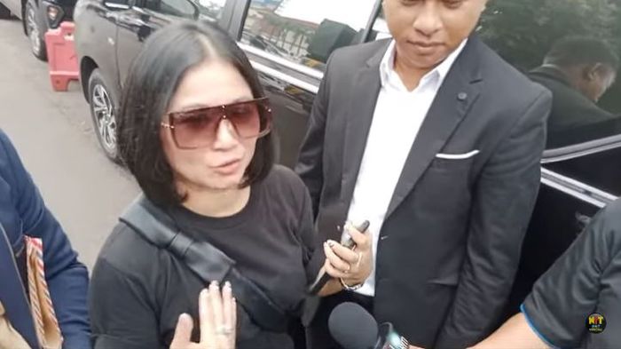 Tiara Marleen sebut dirinya sebagai saudara jauh Ridwan Kamil.