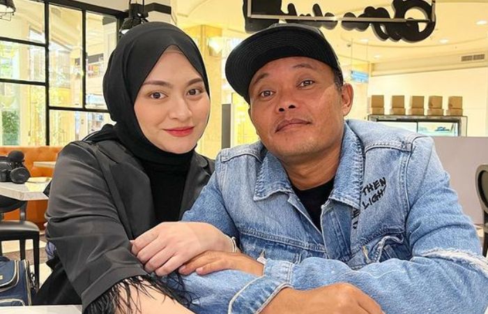 Nathalie Holscher dan Sule.