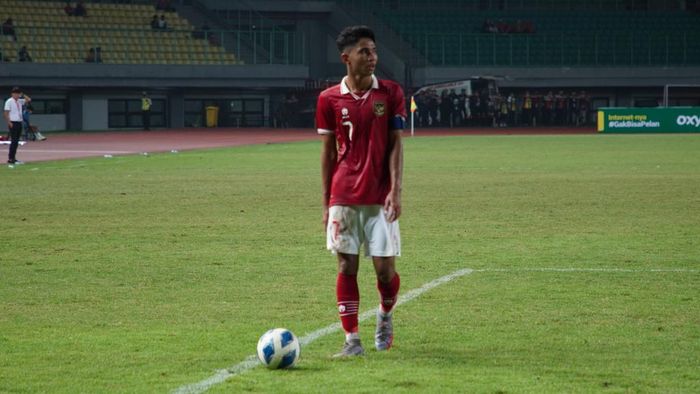 Gelandang timnas U-19 Indonesia, Marselino Ferdinan, dalam laga melawan Brunei Darussalam di Grup A Piala AFF U-19 2022, Senin (4/7/2022) WIB di Stadion Patriot Candrabhaga, Bekasi.