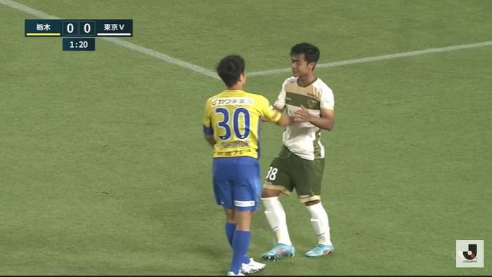 Pratama Arhan tampil dalam laga Tochigi SC Vs Tokyo Verdy pada pekan ke-25 J2 League, di Kanseki Stadium Tochigi, pada Rabu (6/7/2022) sore WIB. 