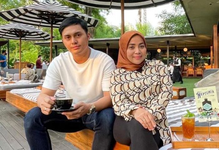 Fadel Islami dan Muzdalifah