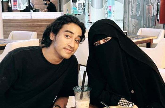 Abidzar dan Umi Pipik