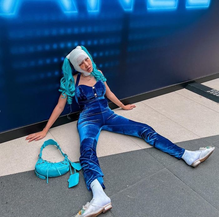 Potret Lucinta Luna setelah menjalani operasi di Korea Selatan.