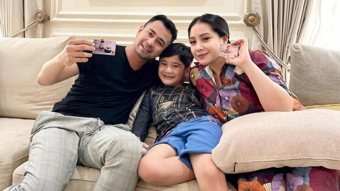 Raffi Ahmad, Nagita Slavina, dan Rafathar 