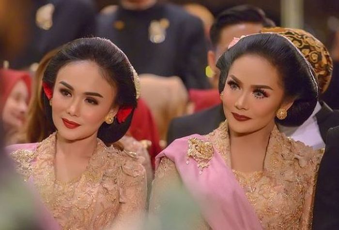 Yuni Shara dan Krisdayanti.