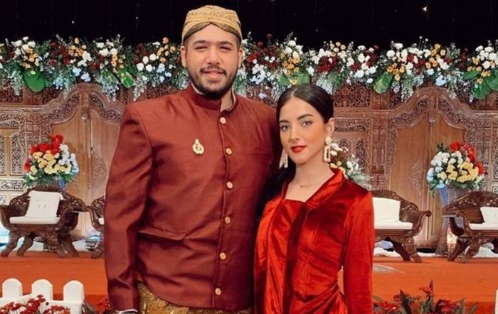 Tasya Farasya dan Ahmas Assegaf