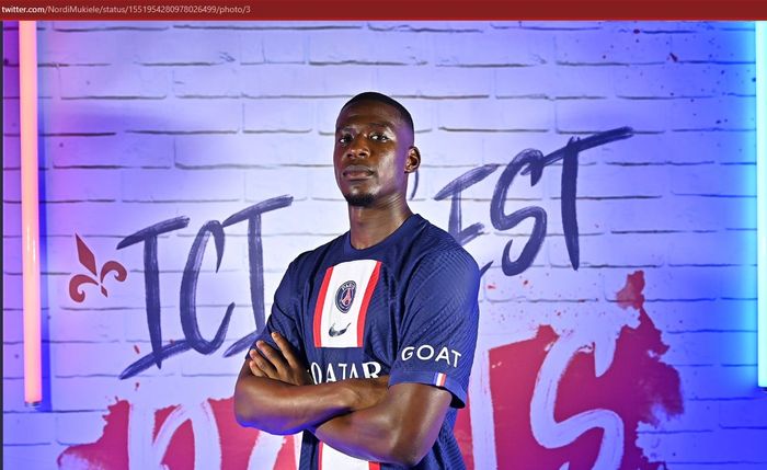 Nordi Mukiele resmi memperkuat Paris Saint-Germain (PSG) usai didatangkan dari RB Leipzig.