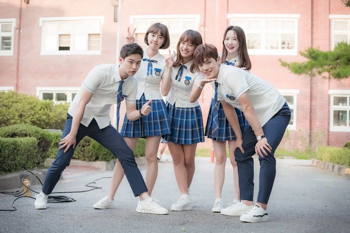 Pemain drama Korea 'School 2017'