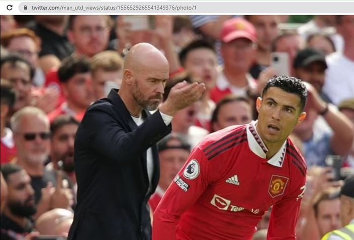 Erik ten Hag (kiri) dan Cristiano Ronaldo (kanan) dalam sebuah laga bersama Manchester United.