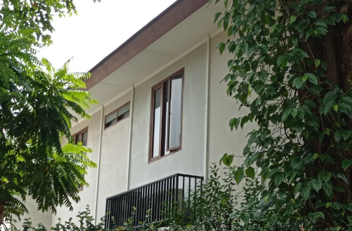 Rumah dinas Ferdy Sambo sendiri kini tampak memprihatinkan.