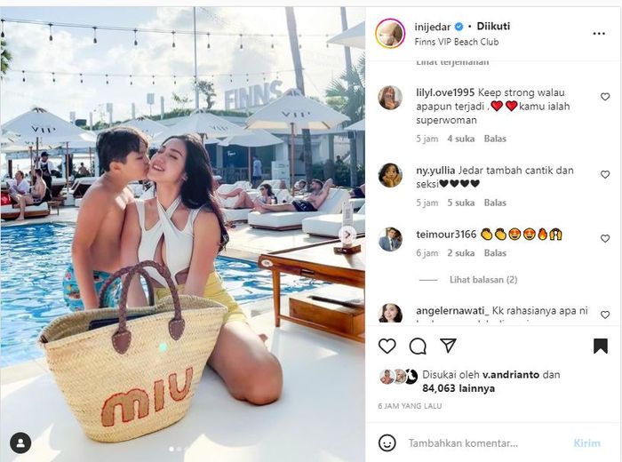 Unggahan Jedar saat kembali ke Bali 