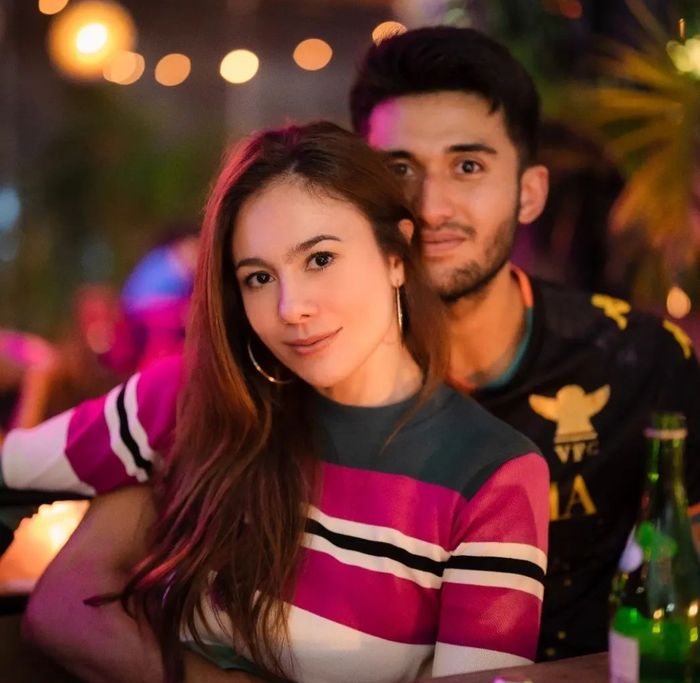 Sabda Ahessa dan Wulan Guritno 