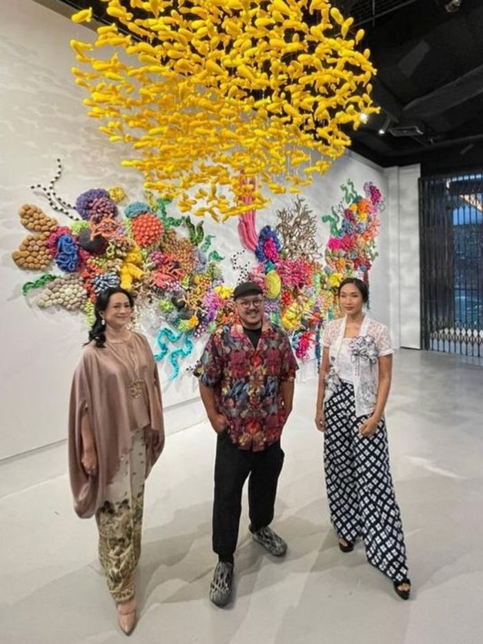 Instalasi oleh Seniman Mang Moel di Gelaran Kawan Nusantara