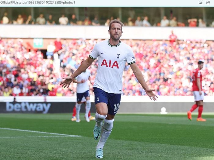 Selebrasi Harry Kane saat mencetak gol dalam laga pekan keempat Liga Inggris 2022-2023 antara Tottenham Hotspur kontra Nottingham Forest, Minggu (28/8/2022).