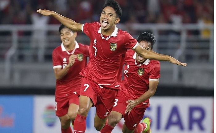 Marselino Ferdinan merayakan gol yang dicetaknya untuk timnas U-20 Indonesia pada laga melawan timnas U-20 Vietnam di Kualifikasi Piala Asia U-20 2023.