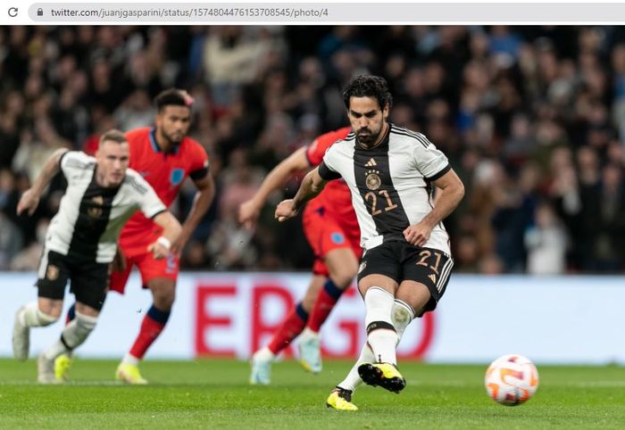 Gelandang timnas Jerman, Ilkay Guendogan, mencetak gol ke gawang timnas Inggris lewat titik putih pada matchday ke-6 Liga A Grup 3 UEFA Nations League 2022-2023 di Stadion Wembley, Senin (26/9/2022).