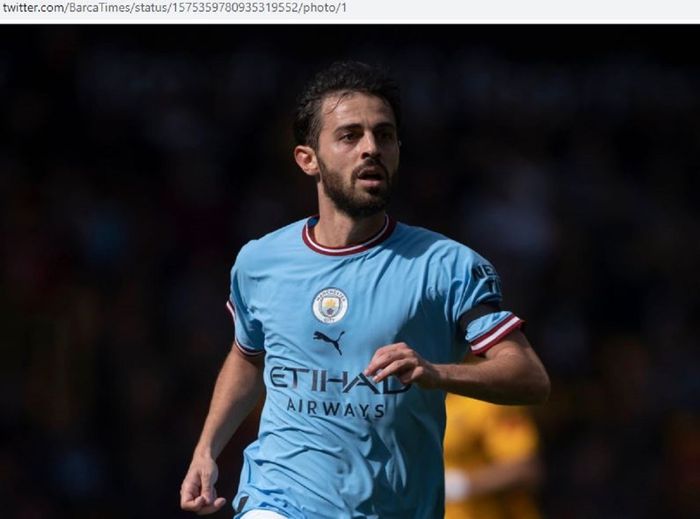 Barcelona beralih mengincar Ilkay Guendogan ketimbang Bernardo Silva dari Manchester City karena akan berstatus bebas transfer di musim panas 2023.