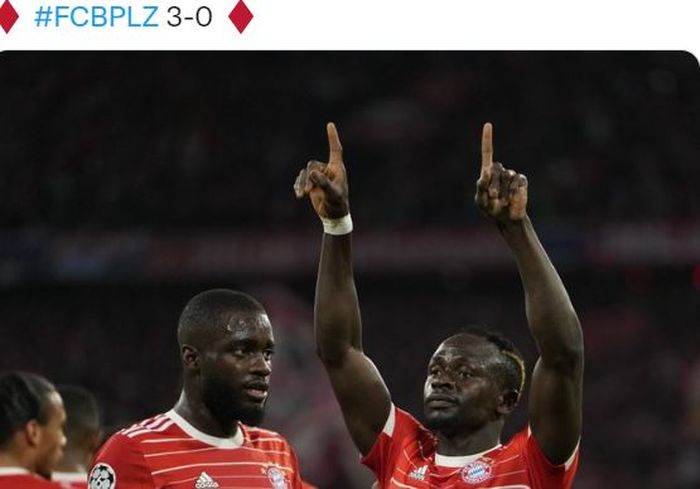 Winger Bayern Muenchen, Sadio Mane, merayakan gol ke gawang Viktoria Plzen dalam laga Grup C Liga Champions di Stadion Allianz Arena, Selasa (4/10/2022).