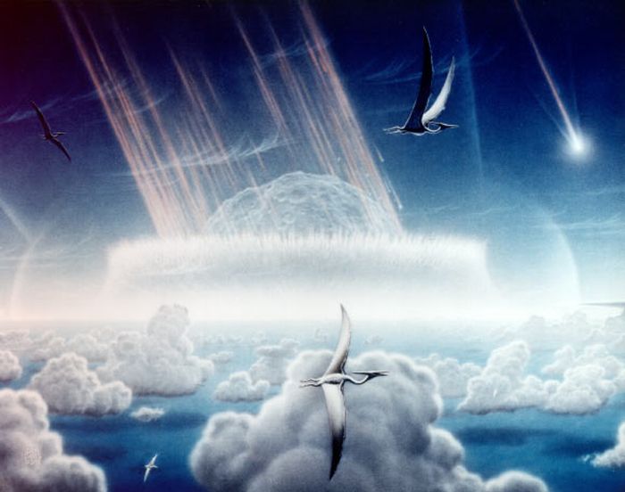 Pada akhir periode Kapur, sekitar 66 juta tahun yang lalu, tumbukan asteroid Chicxulub di dekat semenanjung Yucatan menghasilkan tsunami global 30.000 kali lebih kuat daripada tsunami modern yang dihasilkan oleh gempa bumi.