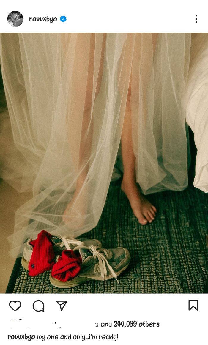Postingan pernikahan Gong Hyo Jin