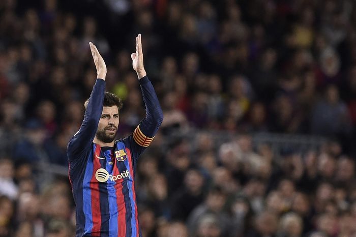 Momen Gerard Pique saat melakoni laga terakhirnya bersama Barcelona dengan menghadapi Almeria pada partai pekan ke-13 Liga Spanyol 2022-2023, Sabtu (5/11/2022)