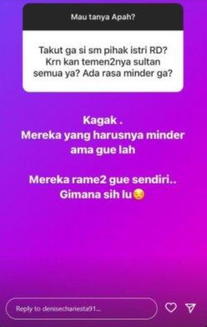 Jawaban Denise Chariesta saat disinggung soal rasa minder melawan RD dan istri. 