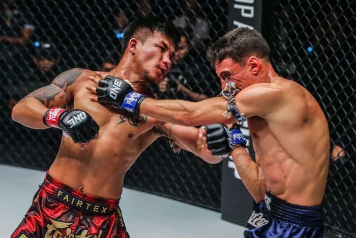 Duel Rodtang Jitmuangnon vs Joseph Lasiri di ONE Fight Night 4, Sabtu (19/11/2022) di Singapura.