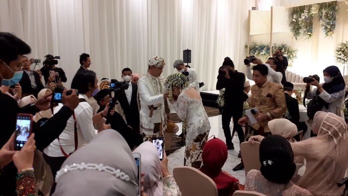 Kiki Amalia dan Agung Nugraha hari ini, Minggu (27/11/2022), sudah dinyatakan sah sebagai sepasang suami istri.