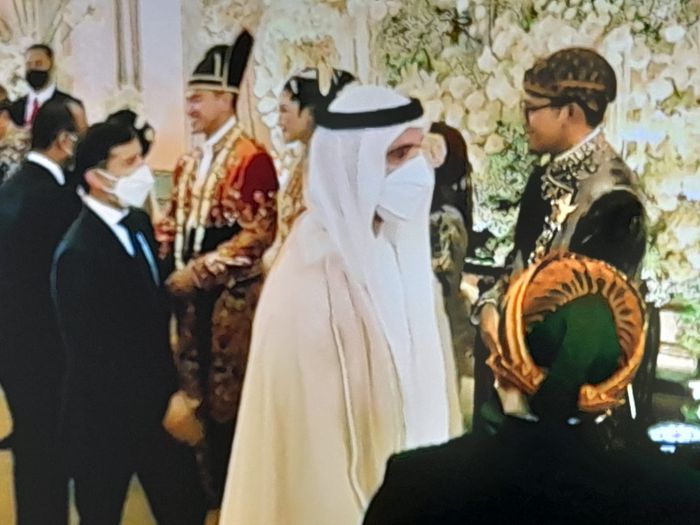 Pangeran UEA tiba di resepsi pernikahan Kaesang dan Erina