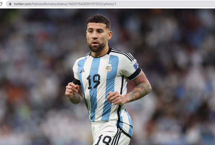 Bek timnas Argentina yang kini bermain untuk Benfica, Nicolas Otamendi.