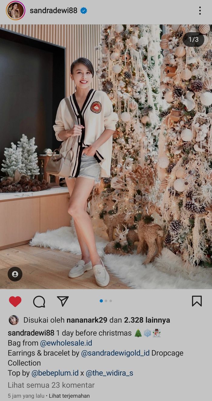 Suasana rumah Sandra Dewi jelang natal 2022