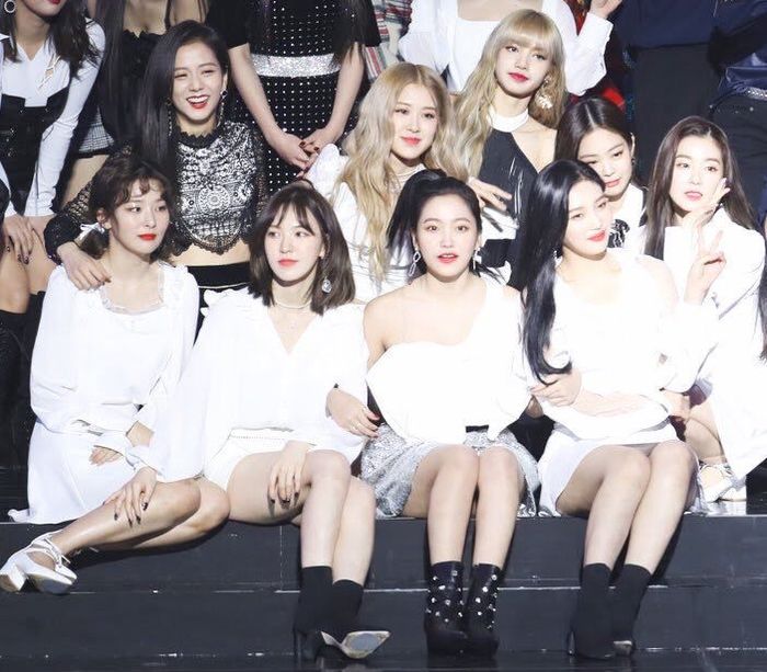 BLACKPINK dan Red Velvet