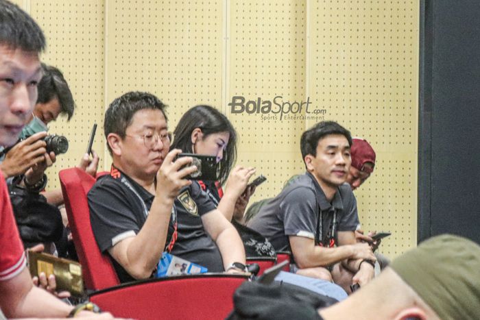 Media Korea Selatan, Snow Ball, yang sempat ditunjuk Park Hang-seo saat sesi jumpa pers di Stadion Gelora Bung Karno, Senayan, Jakarta, 5 Januari 2023.