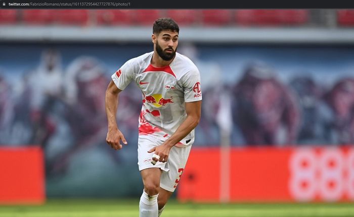 Bek RB Leipzig, Josko Gvardiol,menjadi incaran Liverpool dan Manchester City.