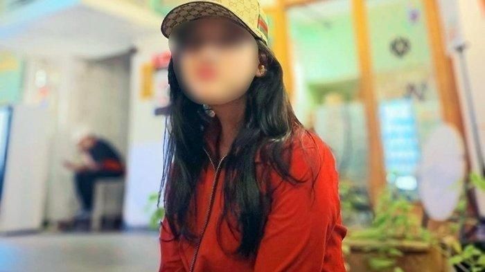 Potret semasa hidup wanita yang bunuh diri bersama pacar di hotel kawasan Ciputat.    