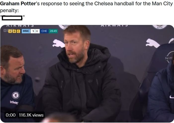 Ekspresi Graham Potter saat Kai Havertz melakukan handball di putaran ketiga Piala FA 2022-2023.