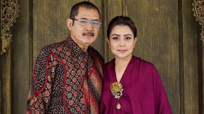 Mayangsari dan Bambang Trihatmodjo