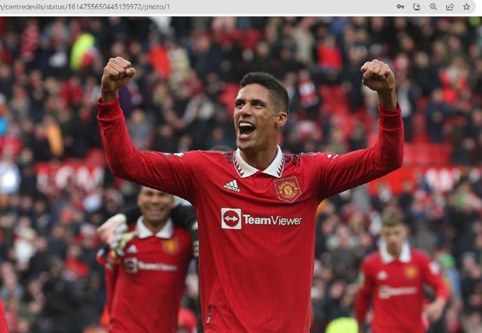Bek Manchester United, Raphael Varane