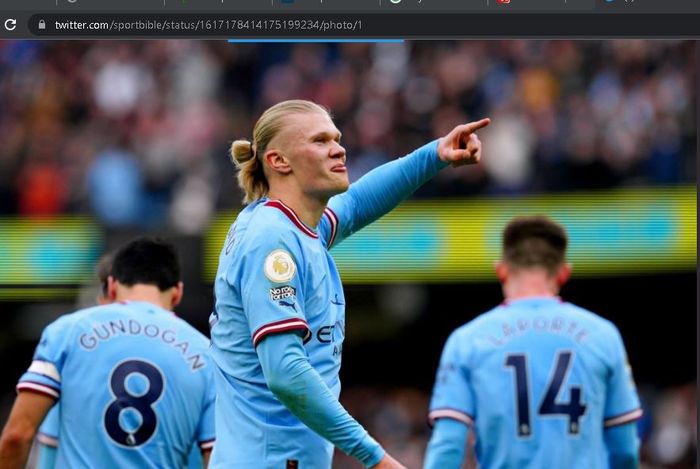 Penyerang Manchester City, Erling Haaland, sukses mengukir hat-trick keempatnya di Liga Inggris sekaligus membuatnya memecundangi Cristiano Ronaldo