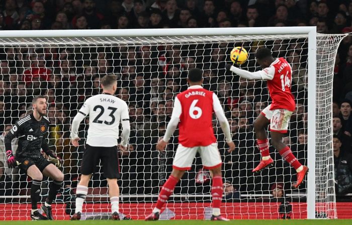  Eddie Nketiah mencetak dua gol bagi Arsenal dalam kemenangan 3-2 atas Manchester United di Emirates Stadium, Minggu (22/1/2023) malam WIB.