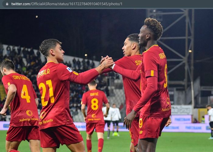 AS Roma sukses memetik kemenangan 2-0 atas Spezia pada pekan ke-21 Liga Italia yang membuat mereka berhasil menembus posisi 4 besar.