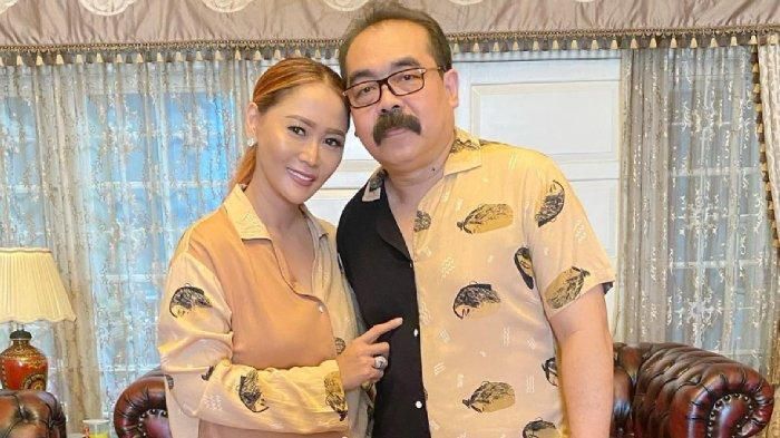 Inul Daratista dan Adam Suseno